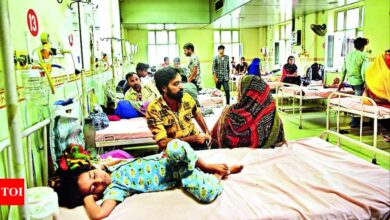 Infection Looms Large As Kids Share Bed At J K Lon Hosp | Jaipur News