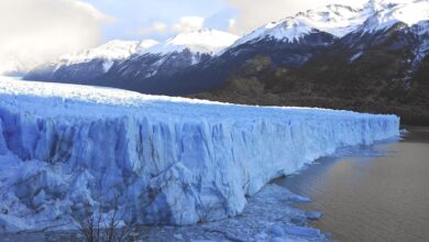 Inside China's Experiment To Save A Melting Glacier