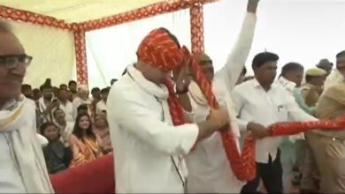 Sachin Pilot Ties 51-Metre Long Turban While Campaigning