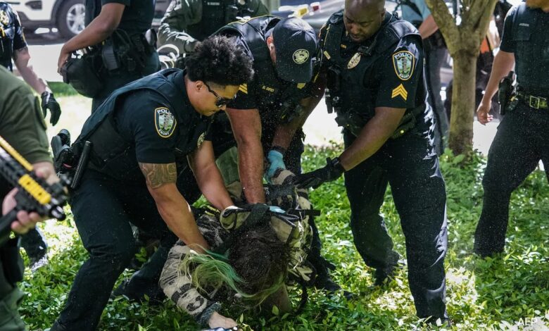 Stun Guns, Tear Gas As Cops Storm US University To Halt Anti-Israel Protest