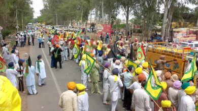 BJP Poll Candidates Dinesh Babbu, Arvind Khanna Face Farmers' Protest In Punjab During Campaigning