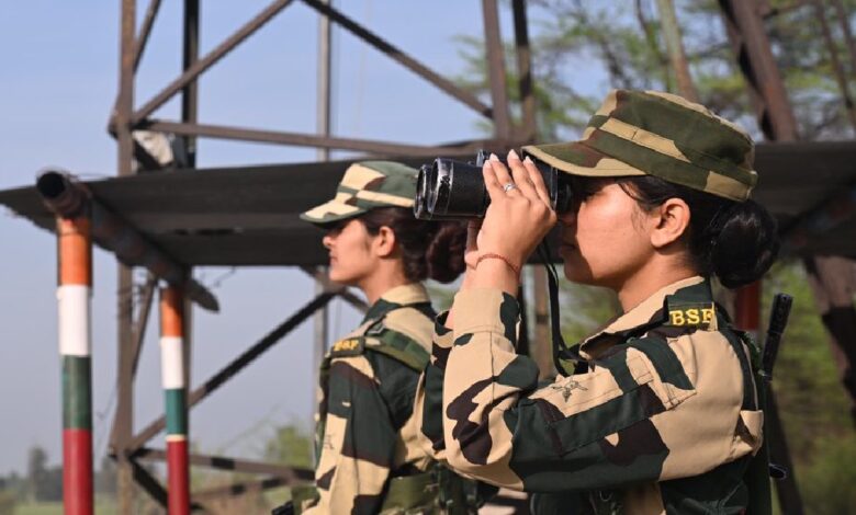 BSF Recruitment 2024: बीएसएफ में 81000 की पानी है नौकरी, तो तुरंत करें आवेदन, ITI, 10वीं पास के लिए मौका