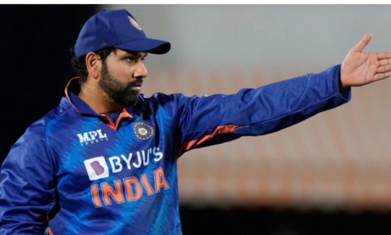 टी20 वर्ल्ड कप में क्या गेंदबाजी करेंगे रोहित शर्मा? इंटरनेशनल क्रिकेट में ले चुके हैं 12 विकेट, देखें VIDEO