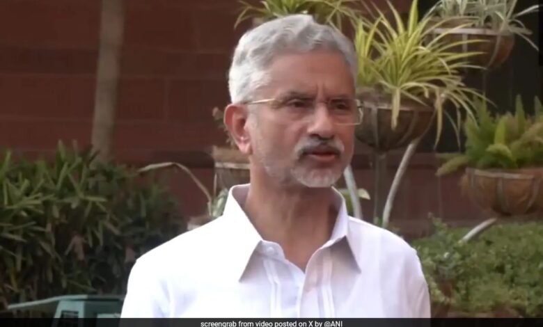 S Jaishankar Signs In As Foreign Minister, Ashwini Vaishnaw Takes Charge Too
