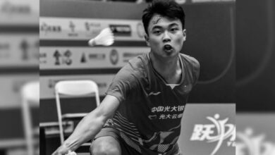 Chinese Badminton Player, 17, Dies After Collapsing During Championship Match