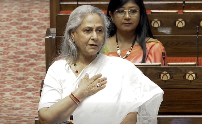 Watch: Jaya Bachchan Irked After Being Addressed As 'Jaya Amitabh Bachchan'