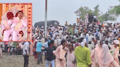 हाथरस में इधर निकला भोले बाबा का काफिला, उधर जमीन पर गिरते गए लोग, बिछ गईं लाशें - devotees were running after vehicle of Baba Narayan Saakar Vishwa Hari Bhole Baba know how 116 people died Hathras Stampede most reasoans