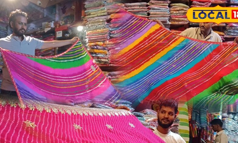 Mothra old fashioned lehariya has again become reverse in saree markets, it is prepared in Surat - Jaipur, first choice of 70% women, it is in demand in the month of Saavan.