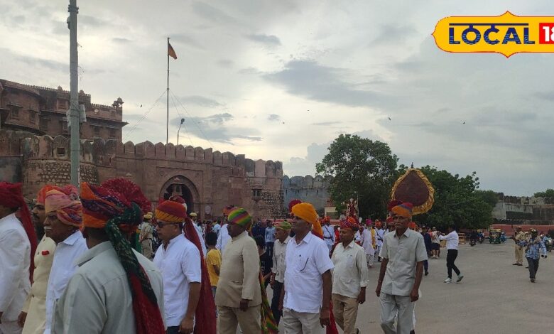 सजे-धजे ऊंट, पालकी, शाही निशान..बीकानेर में तीज पर निकली शाही सवारी, कई सौ साल पुरानी है ये परंपरा