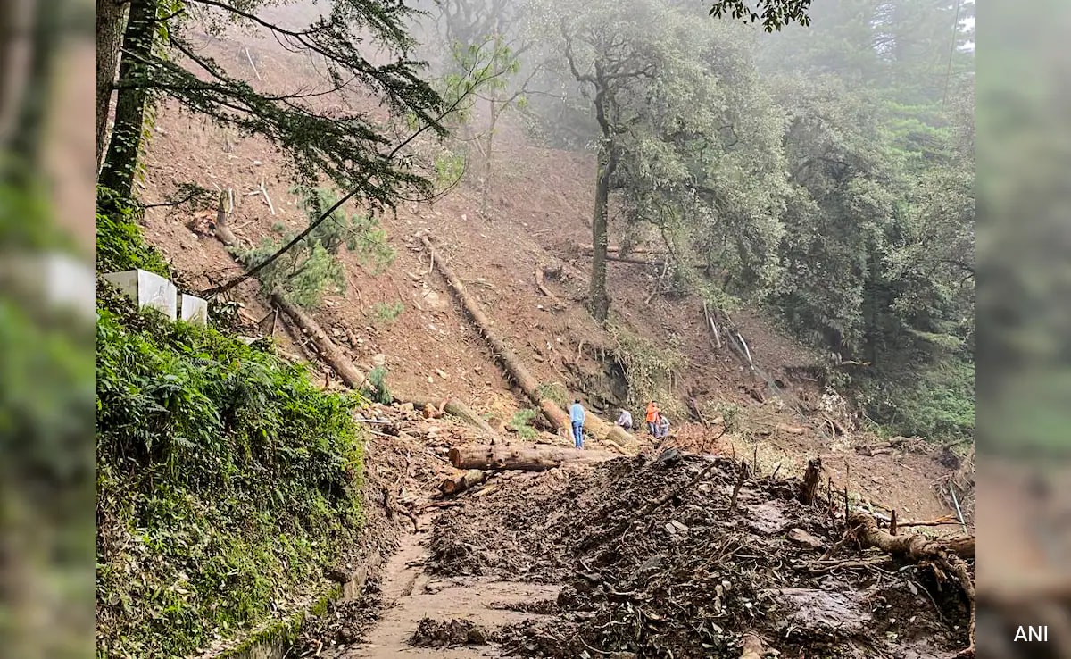 117 Roads Closed In Himachal Due To Heavy Rain, Flash Flood Warning For Shimla