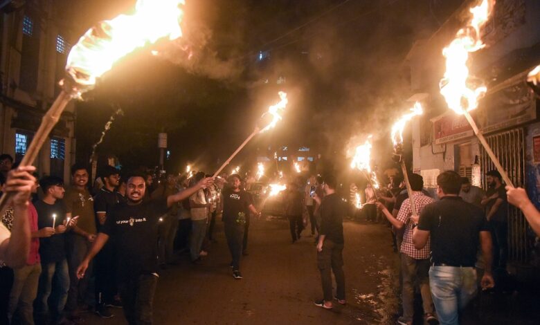 Bengal Holds Lights Off Protest This Evening,