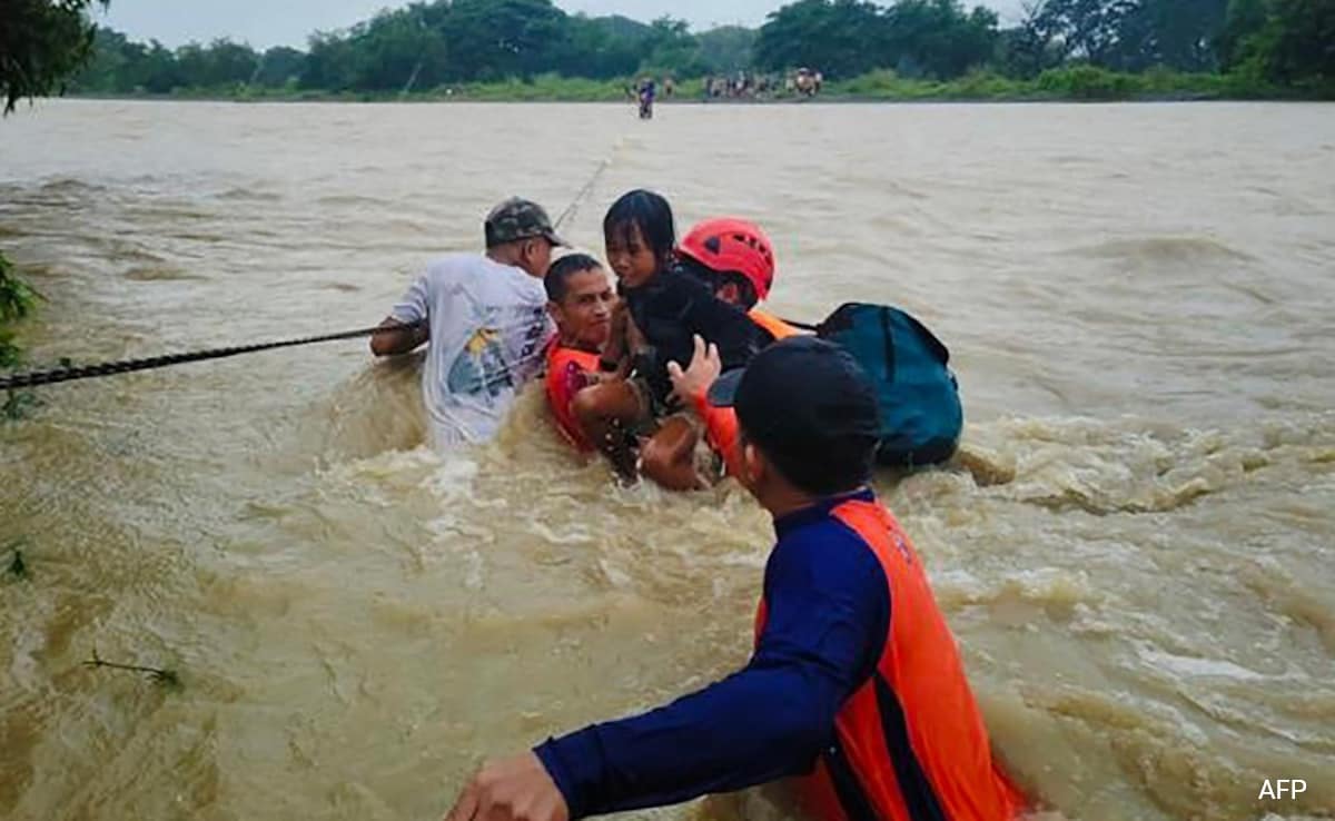 Bebinca, The Strongest Typhoon To Hit Shanghai In 70 Years, Makes Landfall