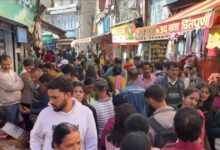 Shimla Diwali Celebrations: तिल धरने की जगह नहीं...हर तरफ रंग बिरंगी रौशनी, दुल्हन की तरह सजी पहाड़ों की रानी, 2 घंटे ही चलेंगे पटाखे