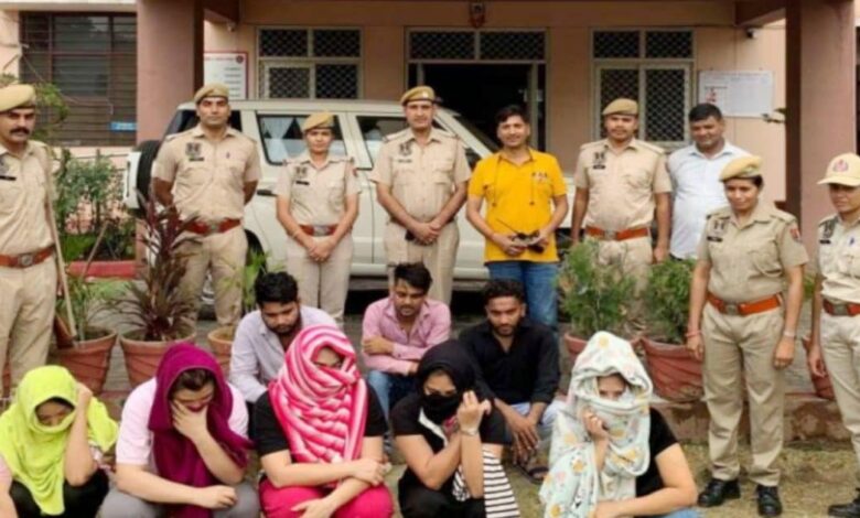 स्पा सेंटर में पहुंचे पुलिस के जवान, बोले- 'मसाज करवानी है' अचानक दिखी 5 विदेशी लड़कियां, और फिर... - 5 Thiland girls used to come at spa centre in Jaipur rajasthan police raids got surprised to see room condition flesh trade racket busted