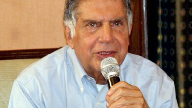 Deutsche Bank Installs Commemorative Plaque To Honour Ratan Tata In Mumbai