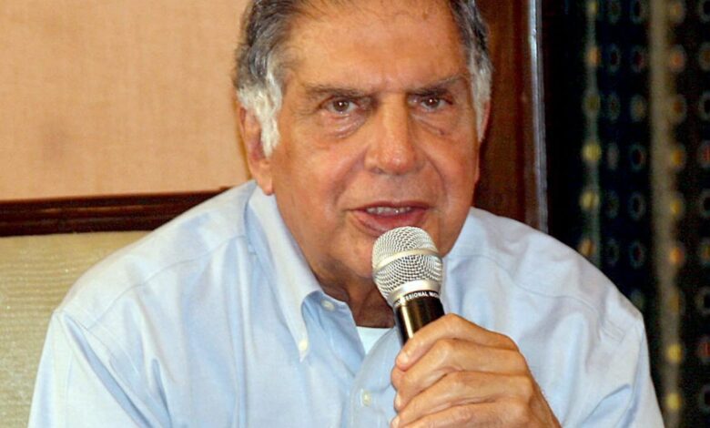 Deutsche Bank Installs Commemorative Plaque To Honour Ratan Tata In Mumbai