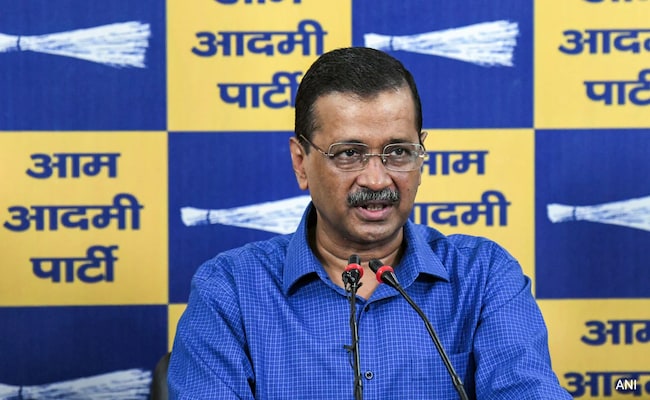 AAP 'Fishing In Congress' Waters' As Arvind Kejriwal Plots Re-Election Bid