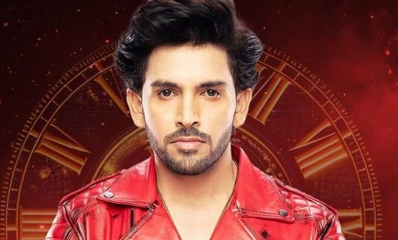 BB 18: ये टीवी एक्टर हुआ शो से एविक्ट, 2 वाइल्ड कार्ड कंटेस्टेंट ने मारी एंट्री, सलमान ने लगाई एलिस की क्लास