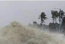 IMD Cyclone Alert: भारी बारिश, तेज हवाएं... आ रहा साइक्लोन फेंगल! जानें भारत के किन राज्यों में मचाएगा तबाही?