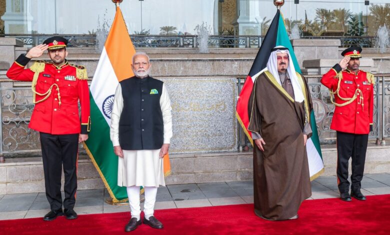 PM Modi Gets Kuwait