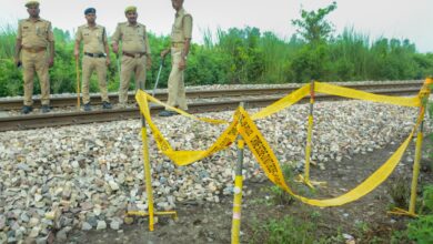 Girl, 15, Run Over By Train In Uttar Pradesh, Cops Suspect Suicide