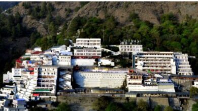 Vaishno Devi Yatra: मां वैष्णो देवी के दर्शन के लिए जा रहे, तो पढ़ें ये खबर... कटरा रास्ता हो सकता है बंद