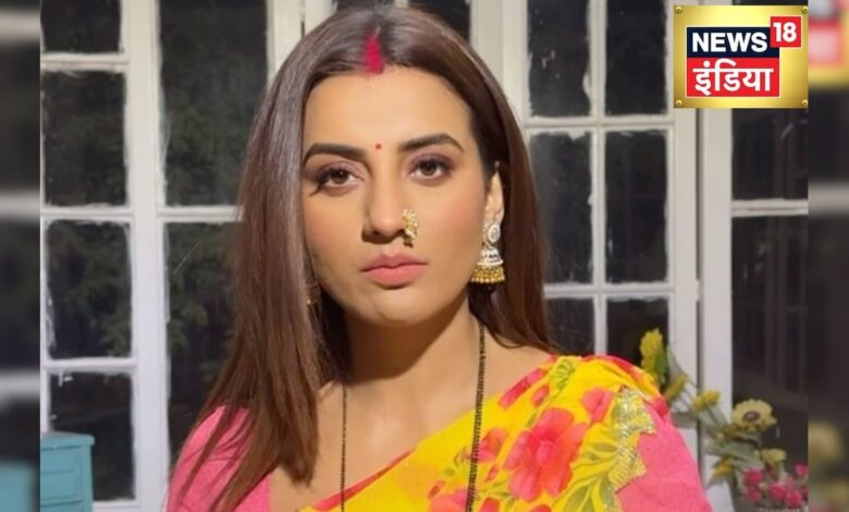 गुलाबी साड़ी में अक्षरा सिंह ने लगाए देसी ठुमके, DANCE पर फिदा हुए लोग