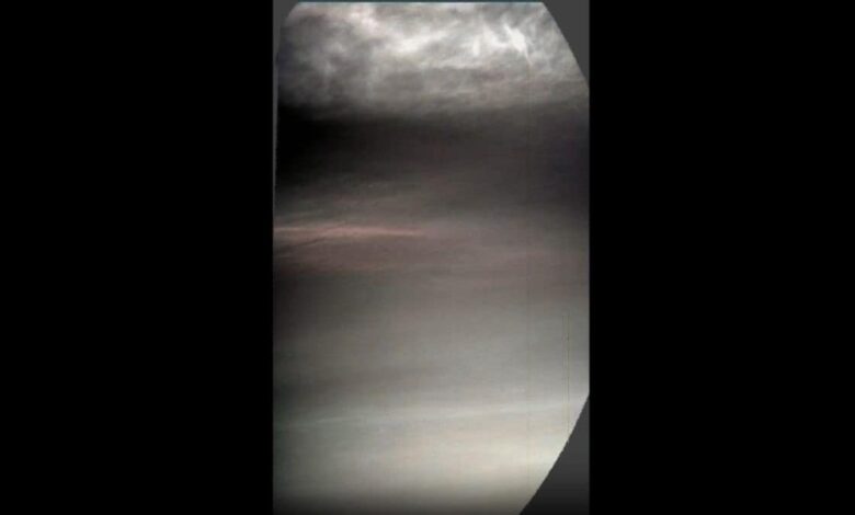 Curiosity Rover Observes Iridescent Clouds on Mars, Offering New Insights