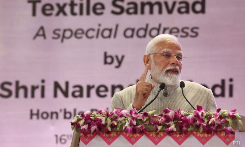 PM Modi At Bharat Tex 2025