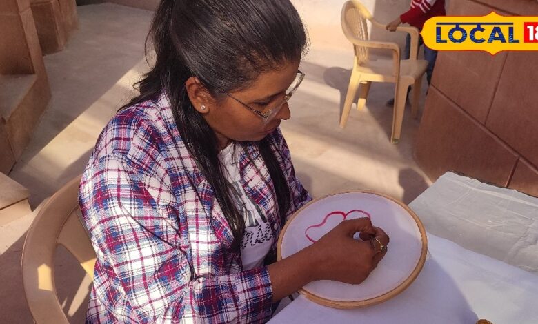 इस लड़की की कपड़े पर कलाकारी देख आप हो जाएंगे मुरीद, बाजार में है जबरदस्त डिमांड, कमाई भी कर रही तगड़ी