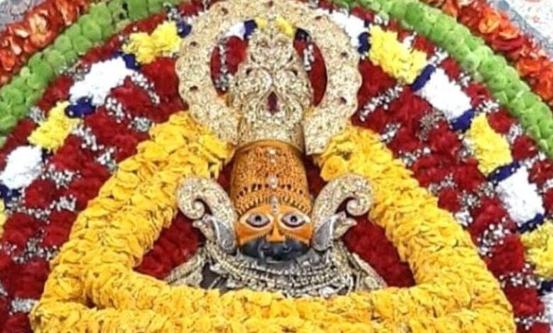 Khatushyamji Mela : मुख्य मेला आज, नगर भ्रमण के लिए चांदी के रथ पर निकले खाटू नरेश, श्रद्धालु का सैलाब उमड़ा