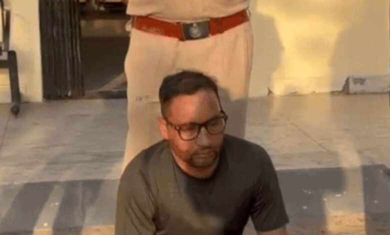 Dausa News: बालाजी मंदिर पहुंचा युवक, बोला- ADM हूं, प्रोटोकॉल दो, पुलिस ने कहा- आईडी कार्ड दिखाओ