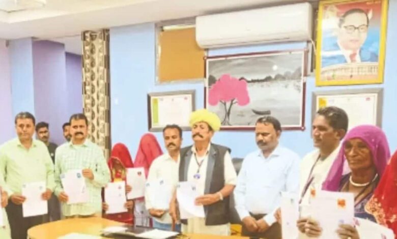 अनोखी पहल: 12 लोगों का परिवार, मौत के बाद नहीं उठेगी किसी की अर्थी, ना होगा अंतिम संस्कार!