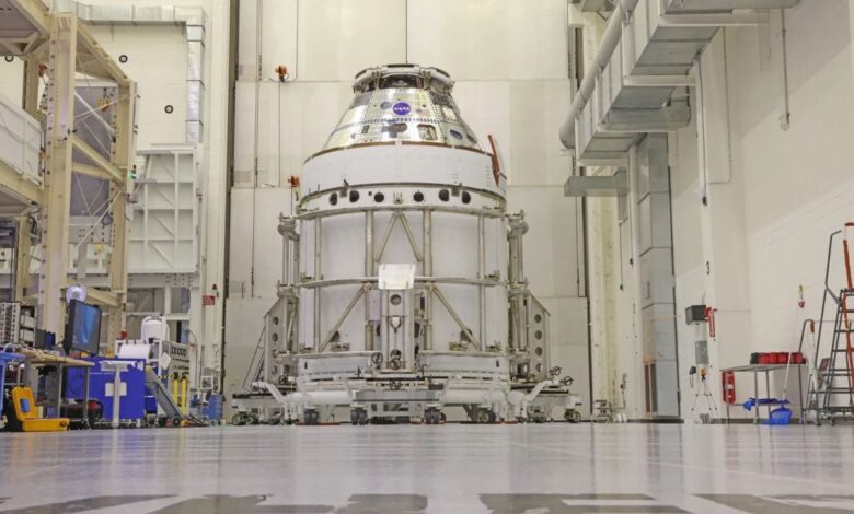 Artemis II Orion Service Module Secured for Launch at Kennedy Space Center