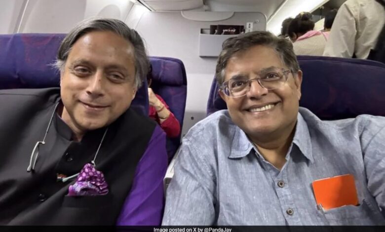 BJP MP Jay Panda's "Same Direction" Selfie With Shashi Tharoor. Congress MP Reacts