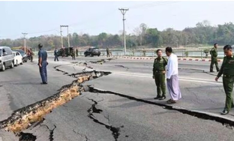 Myanmar Thailand Earthquake: भूकंप से म्यांमार की GDP का 70% तबाह? एक्सपर्ट का दावा - बढ़ सकती है मरनेवालों की तादाद