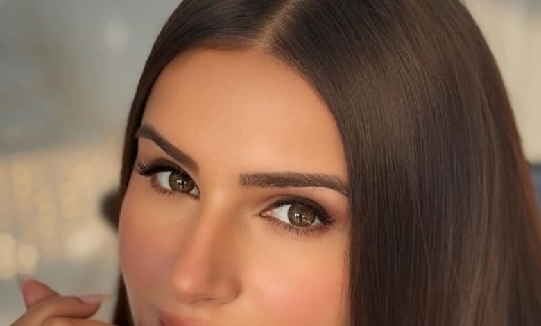 तारा सुतारिया ने एक्स बॉयफ्रेंड के कमेंट के बाद दिखाई डायमंड रिंग