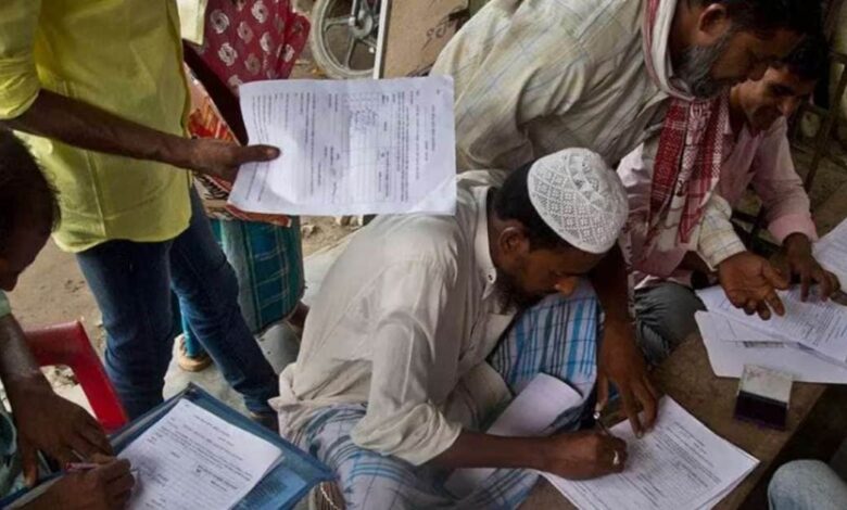 भारत से डिपोर्ट किए जाने वालों में सबसे ज्यादा लोग किस देश के? बांग्लादेश कहा तो गलत साबित होंगे, चौंका देगा नाम!