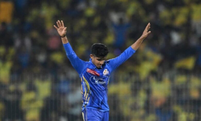 वंडर ब्वॉय प्लेइंग इलेवन से बाहर...सीएसके के खिलाफ 3 विकेट लेकर किया था डेब्यू, विग्नेश पुथुर के साथ ऐसा क्यों