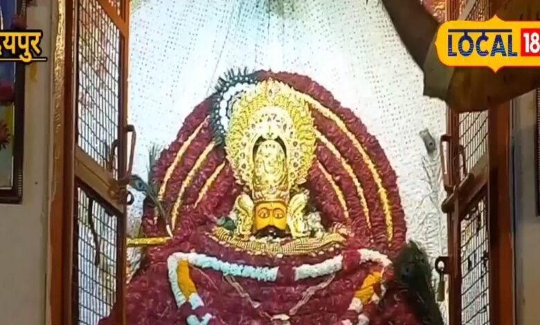 Udaipur News: टेकरी मंदिर में एकादशी पर उमड़ा श्याम भक्तों का सैलाब, भजन संध्या में झूमे भक्त