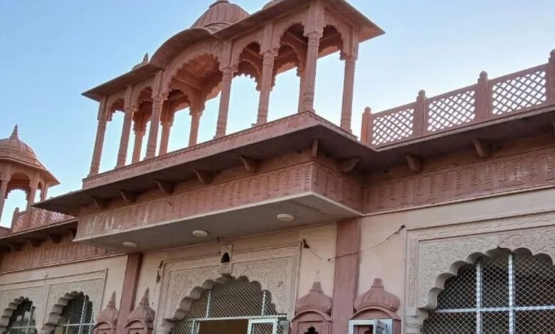 यहां एक ही जगह हो जाते है चार धाम के दर्शन, नहीं करनी पड़ती कठिन यात्रा, लगी रहती है लोगों की भीड़