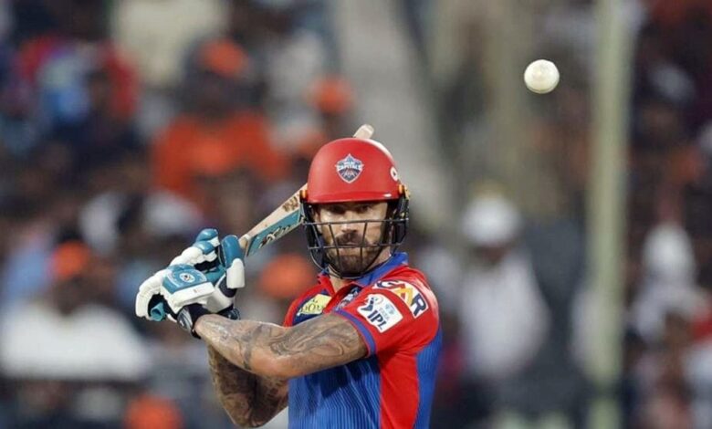 DC vs RCB IPL LIVE SCORE: दिल्ली की बैटिंग शुरू, आरसीबी ने टॉस जीतकर चुनी बॉलिंग