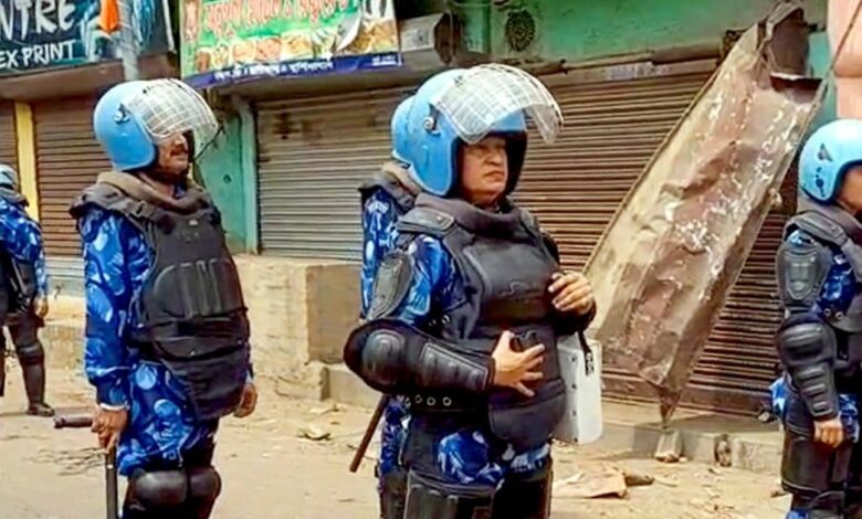 Murshidabad Violence LIVE Updates: VHP का बड़ा ऐलान, 19 अप्रैल को देशभर में प्रदर्शन, उधर पश्चिम बंगाल पहुंची NHRC की टीम - murshidabad violence live updates governor cv ananda bose national women commission cm mamata banerjee waqf amendment act protest