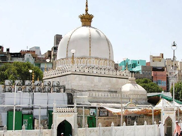 अजमेर शरीफ दरगाह के वकील का उल्टा पड़ गया दांव, हाई कोर्ट ने बढ़ा दी मुश्किल