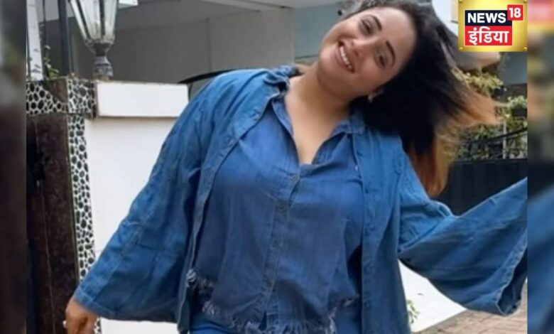 रानी चटर्जी ने सड़क पर किया डांस, अदाएं देख मचला फैंस का दिल