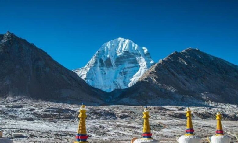 लद्दाख: डेमचॉक रूट से कैलाश मानसरोवर यात्रा फिर से शुरू करने की मांग.