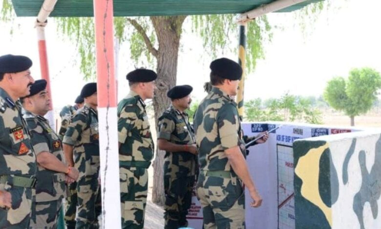 Indo-Pak Border Ground Report : बड़े अधिकारियों को मूवमेंट बढ़ा, जांच रहे सीमा चौकियों को, जानें क्या चल रहा?