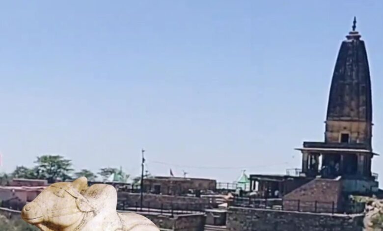 खाटू श्याम के पास बना है शिव मंदिर, नंदी के कान में बोलते ही पूरी होती है मनोकामना, 600 साल पुरानी है मूर्ति