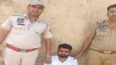 यूपी में दूल्हे ने लगाई मेहंदी, सूंघते हुए आ गई राजस्थान पुलिस, जयपुर से करके आया था कांड!