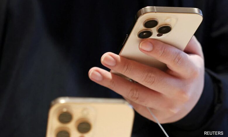 Apple Warns iPhone Users, Advises Them To Urgently Turn Off This Feature